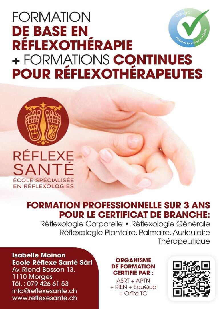 Prospectus faisant la promotion d'une formation en réflexologie, représentant des mains massant un pied. Le texte présente les détails d'une formation professionnelle de trois ans, les coordonnées ainsi que les logos des organismes de certification. Les couleurs utilisées sont le rouge, le blanc, l'orange et le bleu sarcelle.